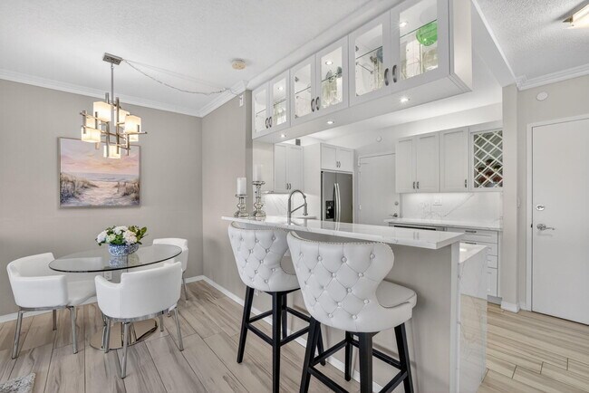 Building Photo - 2500 E Las Olas Blvd