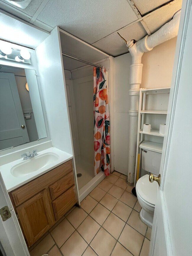 Building Photo - 952 Greenwood Ave