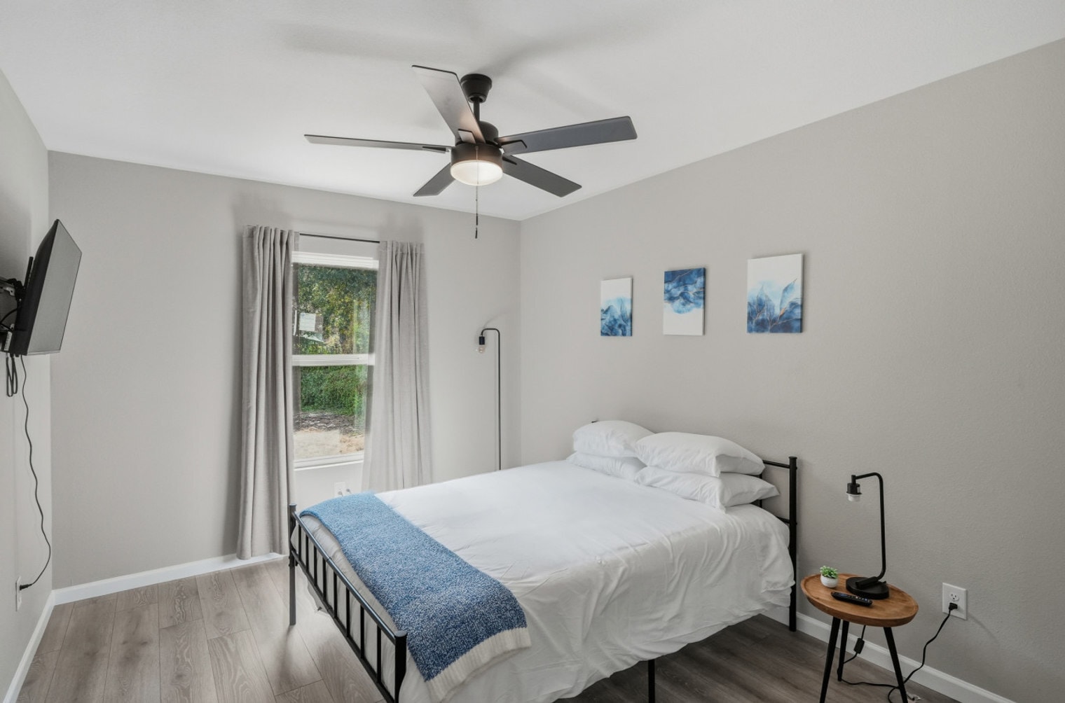 Building Photo - 830 Porter St