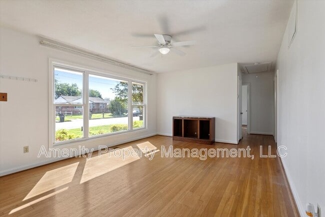 Building Photo - 21 Mansford Dr