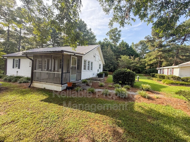 Building Photo - 10586 NC-96