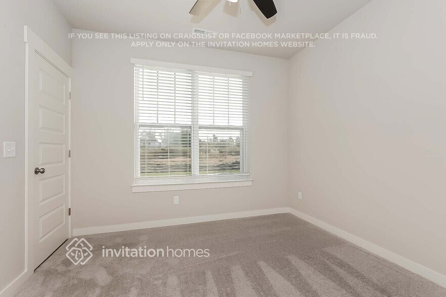 Building Photo - 711 Mickelson Wy