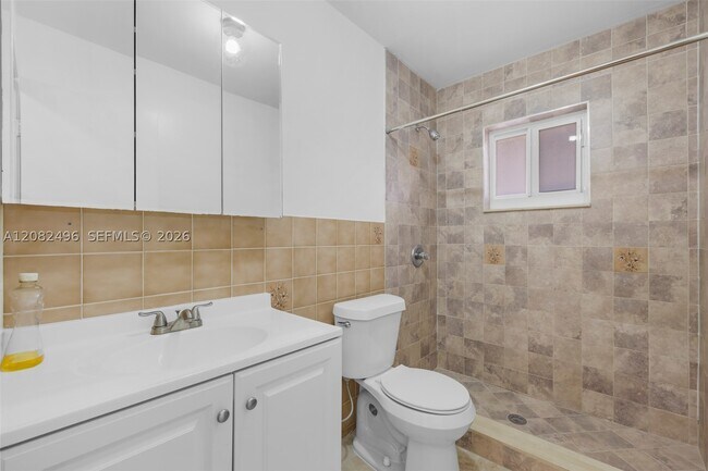 Building Photo - 1284 W 44th Pl