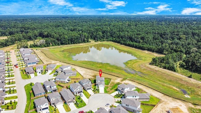 Building Photo - 135 Alset Dr