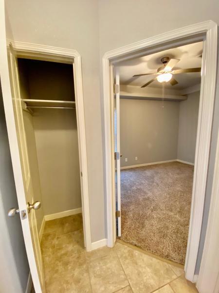 Building Photo - 2233 Amber Point Pl