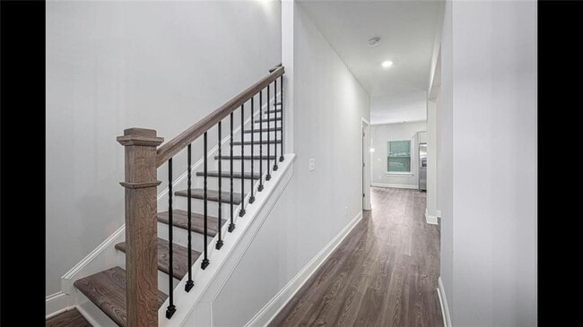 Building Photo - 3792 Oak Rdg Dr