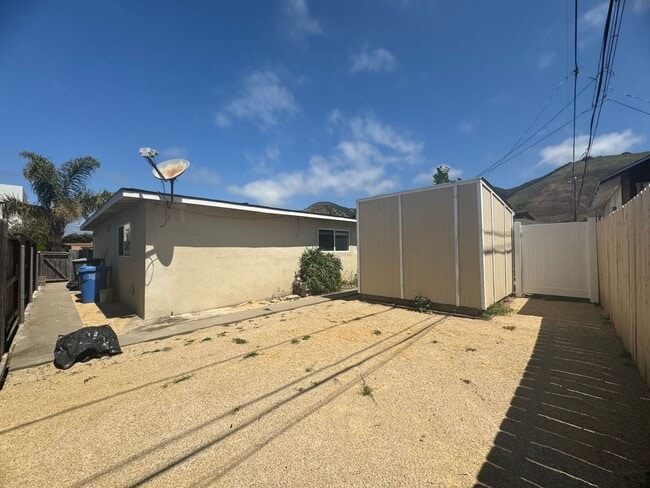Building Photo - 373 Wawona Ave