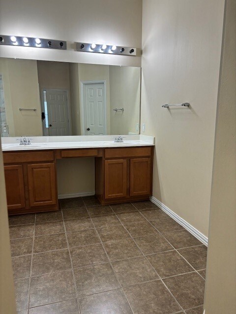 Building Photo - 18031 Redbud Terrace Ln