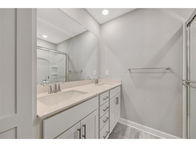Building Photo - 10518 Weston Wy N