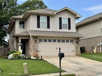 Building Photo - 200 Tybee Dr