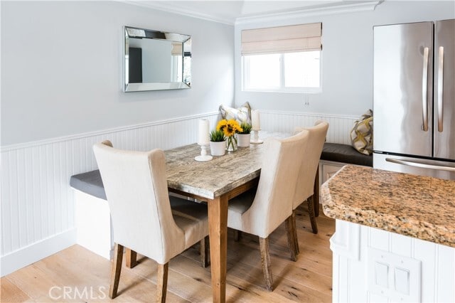 Building Photo - 617 Begonia Ave