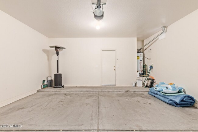 Building Photo - 17144 W Tara Ln
