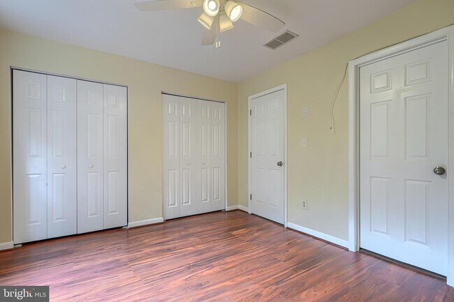 Building Photo - 3818 Swift Run Dr