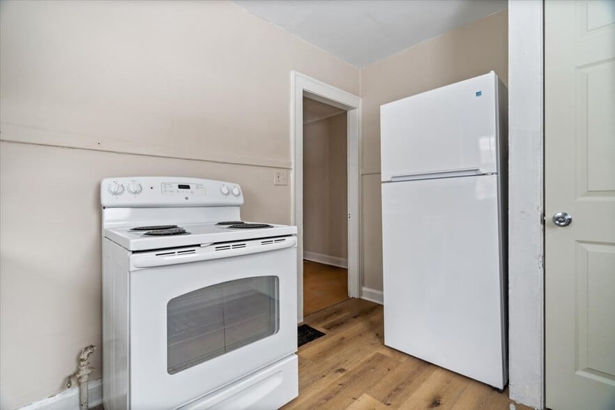 Building Photo - 3709 Boulevard Pl