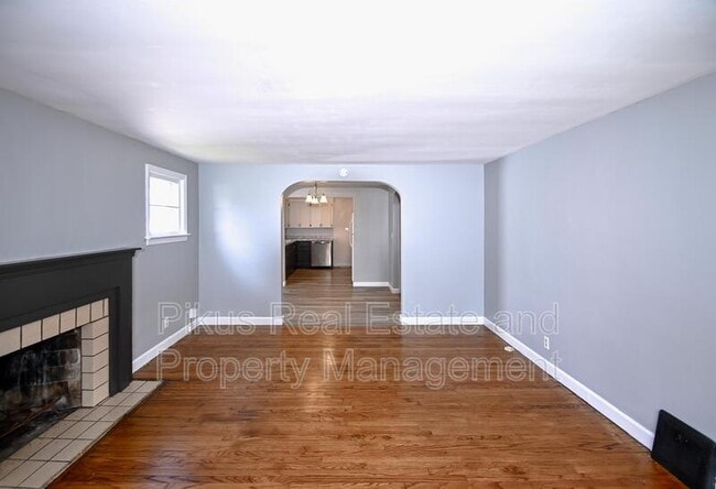 Building Photo - 2421 Nicholas Pl NW