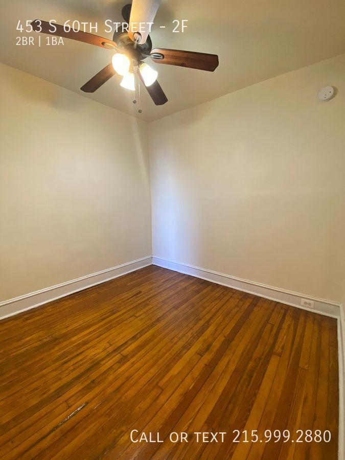 Building Photo - 453 S 60th St