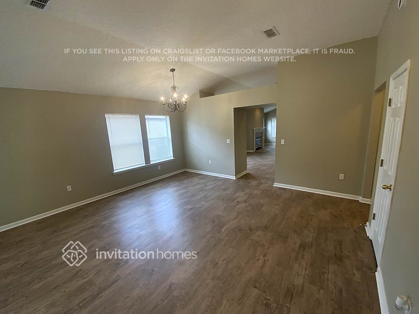 Building Photo - 13463 Devan Lee Dr E