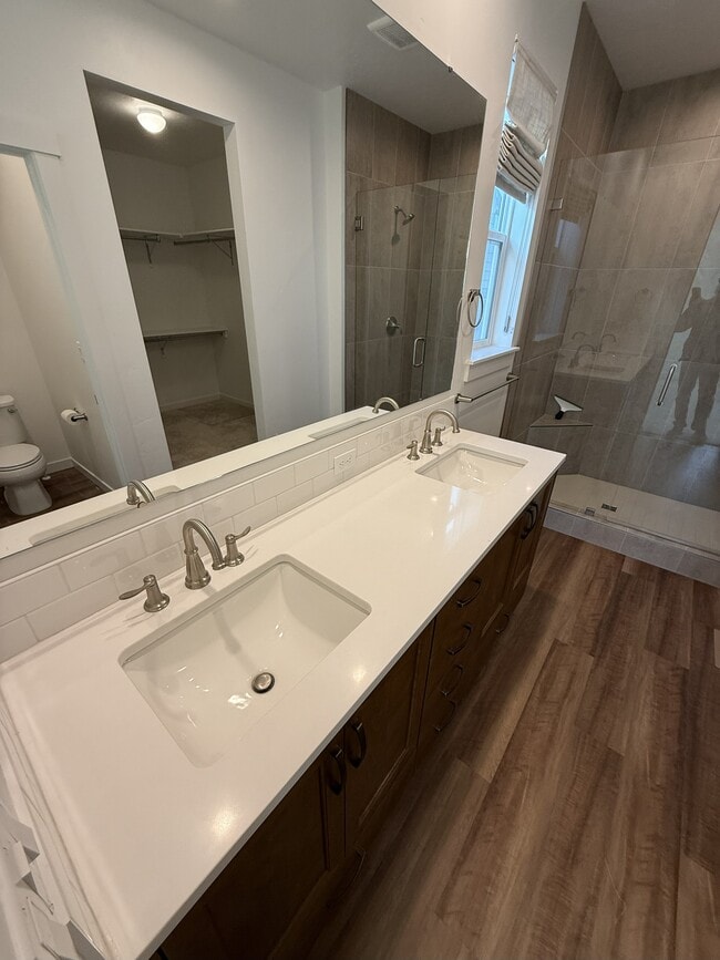 Building Photo - 15350 Blue Pinion Ave