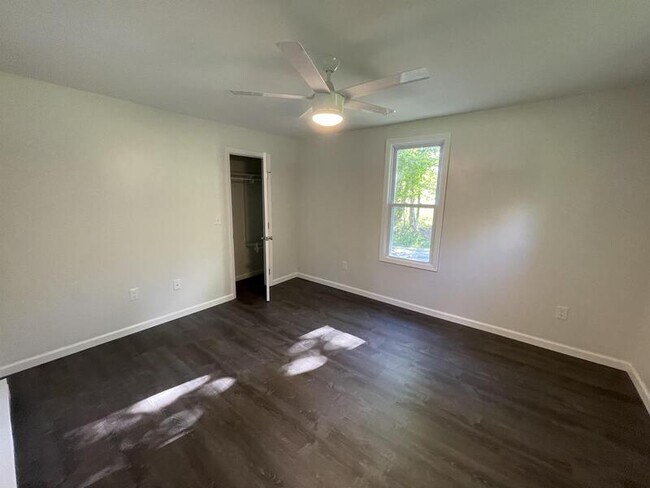 Building Photo - 2608 SR 107
