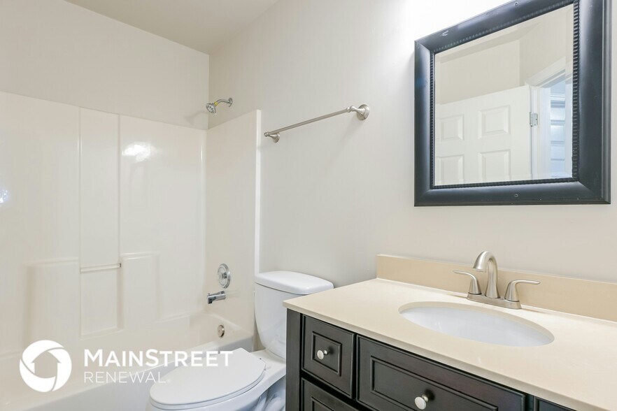 Building Photo - 503 W Northview Ct