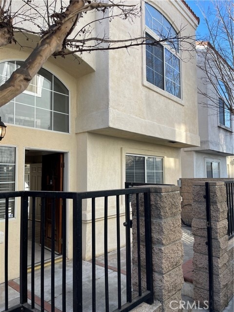 Building Photo - 11395 Sherwood Dr