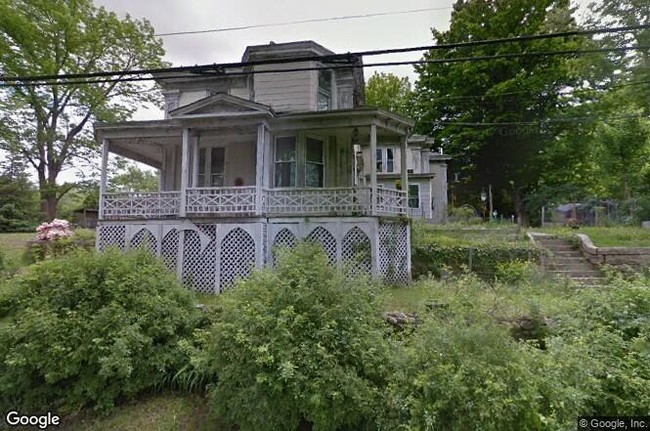 Primary Photo - 27 Maxson St