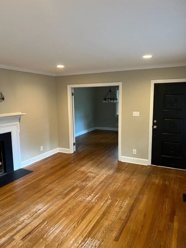 Building Photo - North Macon Home Move-In Ready