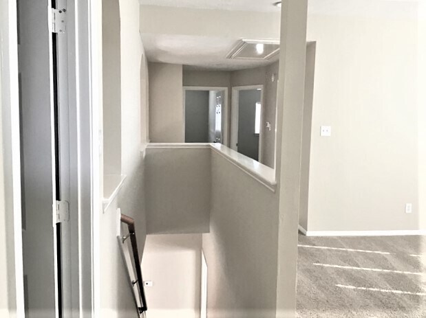 Building Photo - 3927 Dogwood Bough Ln