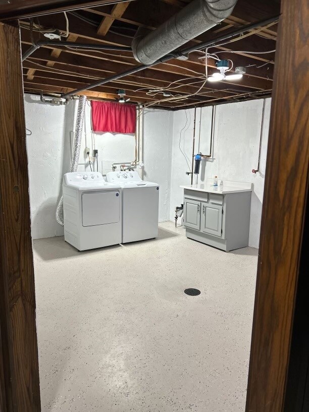 Building Photo - 108 N Lowell Ave