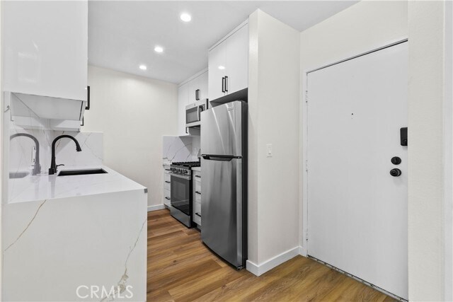 Building Photo - 409 Burchett St
