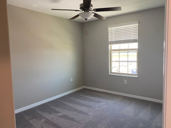 Building Photo - 7504 Samuel Ivy Dr