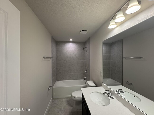 Building Photo - 1530 Tan Tara Trl