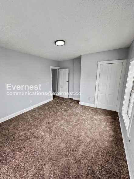 Building Photo - 1393 Cable Ave