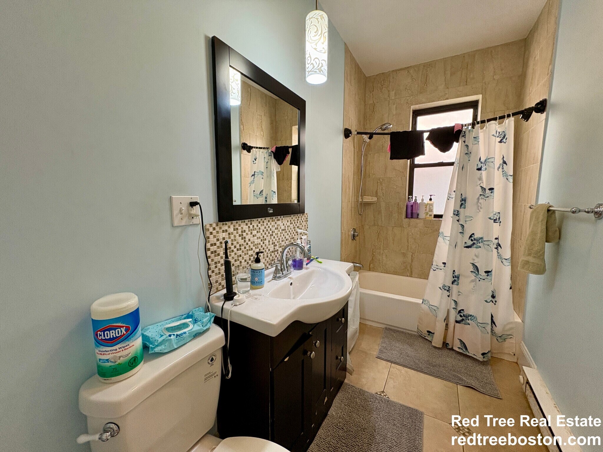 Building Photo - 11 Babcock St