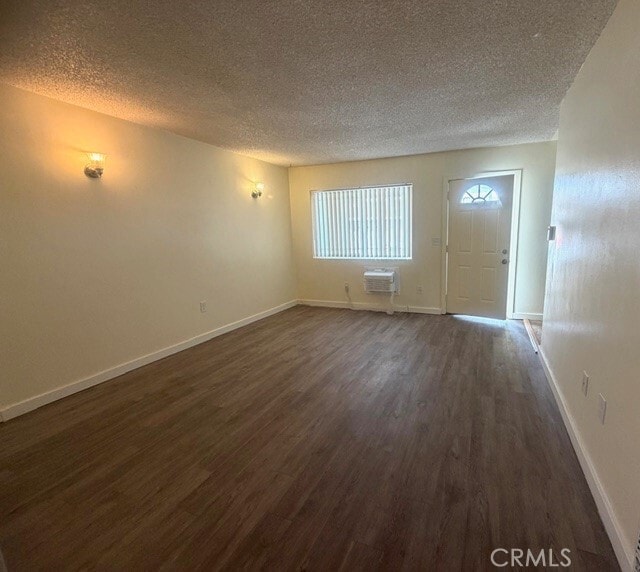 Building Photo - 10553 Poplar St