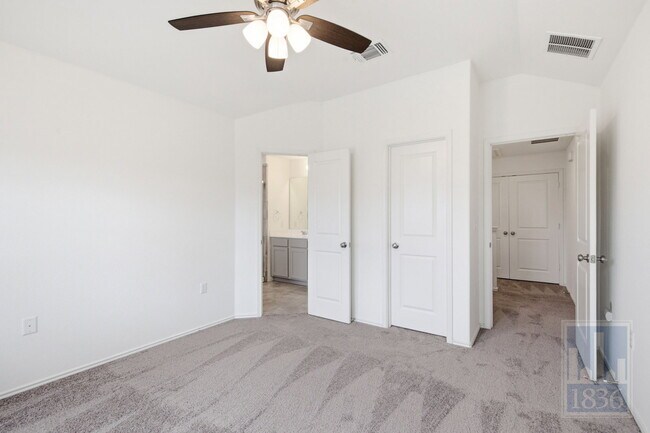 Building Photo - 15213 Spruce Frost Cv