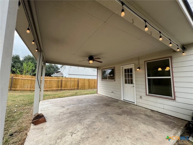 Building Photo - 2038 Castleberry Ridge