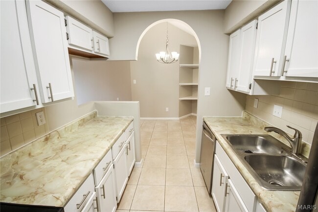 Building Photo - 132 Shirley Ridge Dr