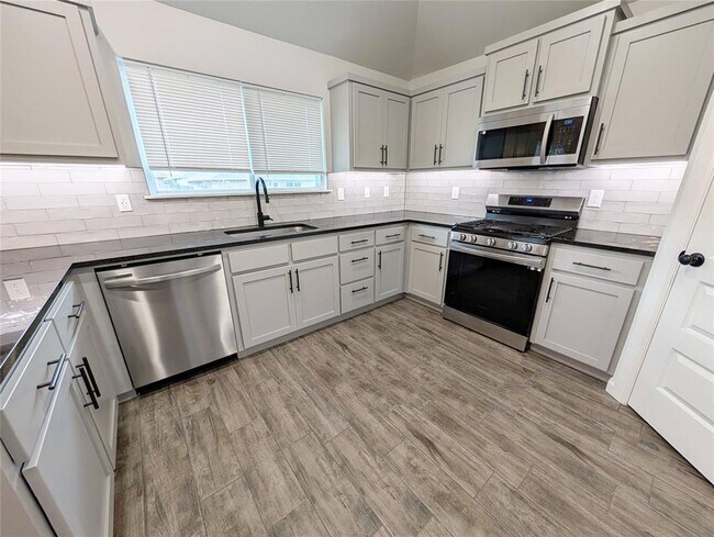 Building Photo - 1008 Blackjack Crk Dr