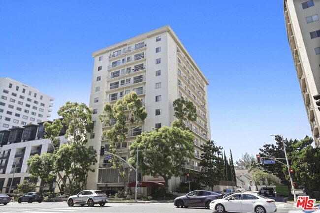 Building Photo - 10751 Wilshire Blvd
