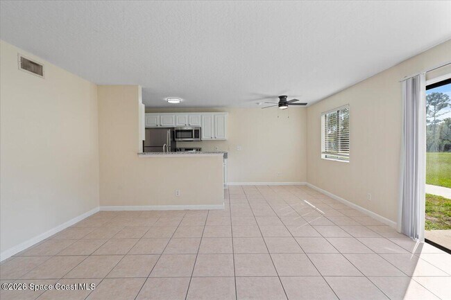 Building Photo - 1884 Agora Cir SE