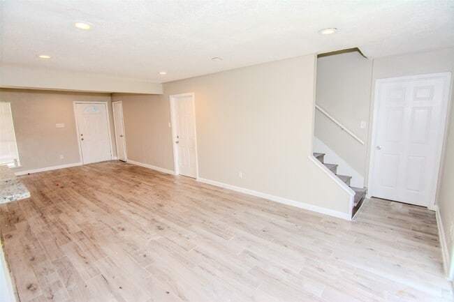 Building Photo - 11731 McLain Blvd