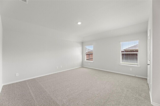 Building Photo - 317 Bent Oak Dr