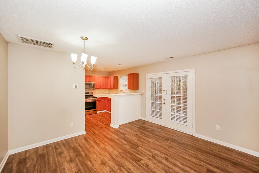 Building Photo - 1912 Waters Trail Dr