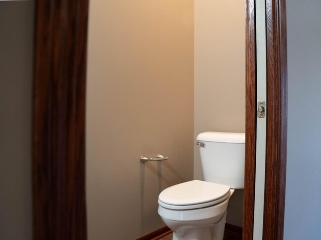 Building Photo - 1139 SW 6th St