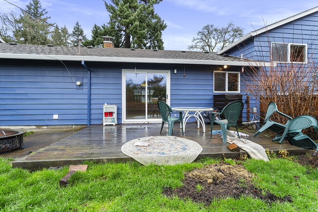 Building Photo - 11400 SW Terra Linda St