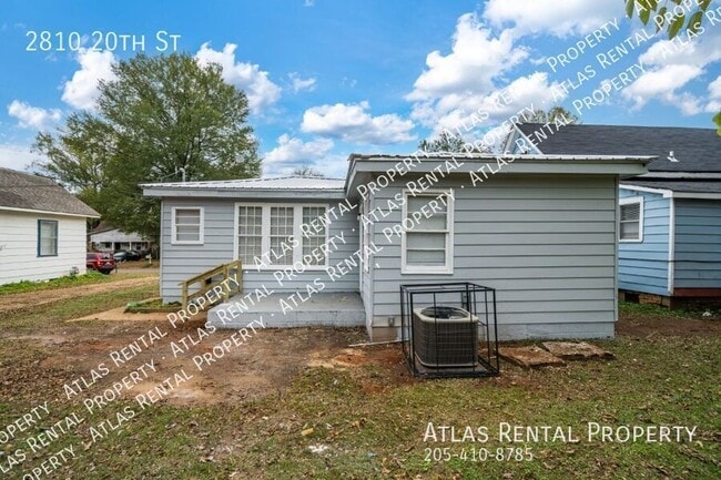 Building Photo - 2810 20th St