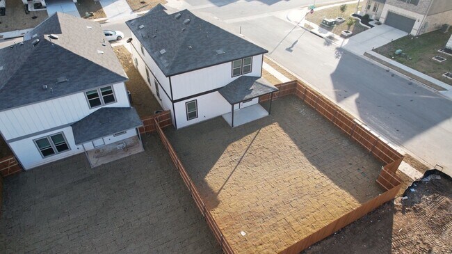 Building Photo - 98 Pacific Loon St