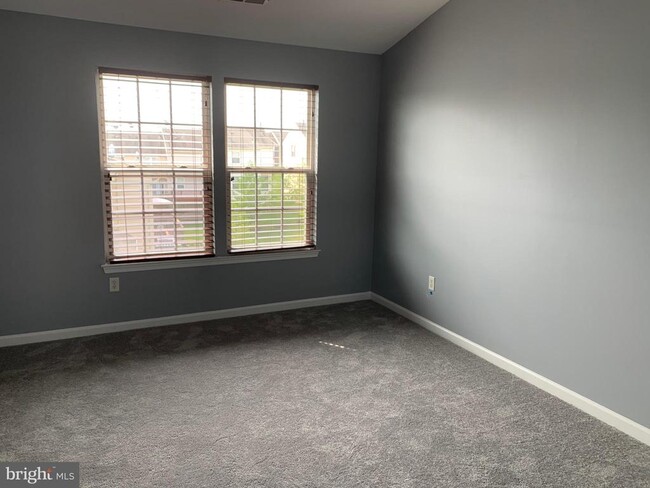 Building Photo - 7237 Maidstone Pl
