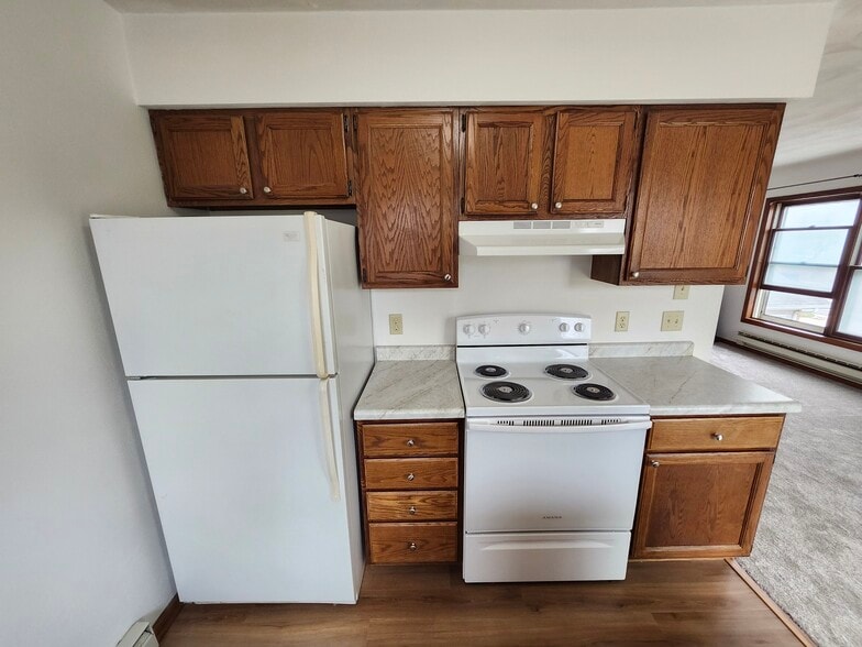 Building Photo - 4650 Hayes Rd